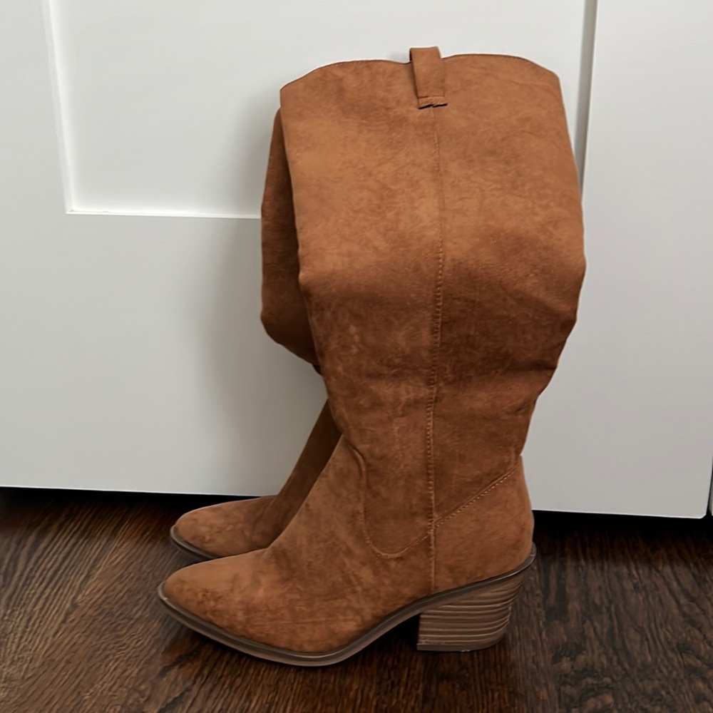 Tall suede boots